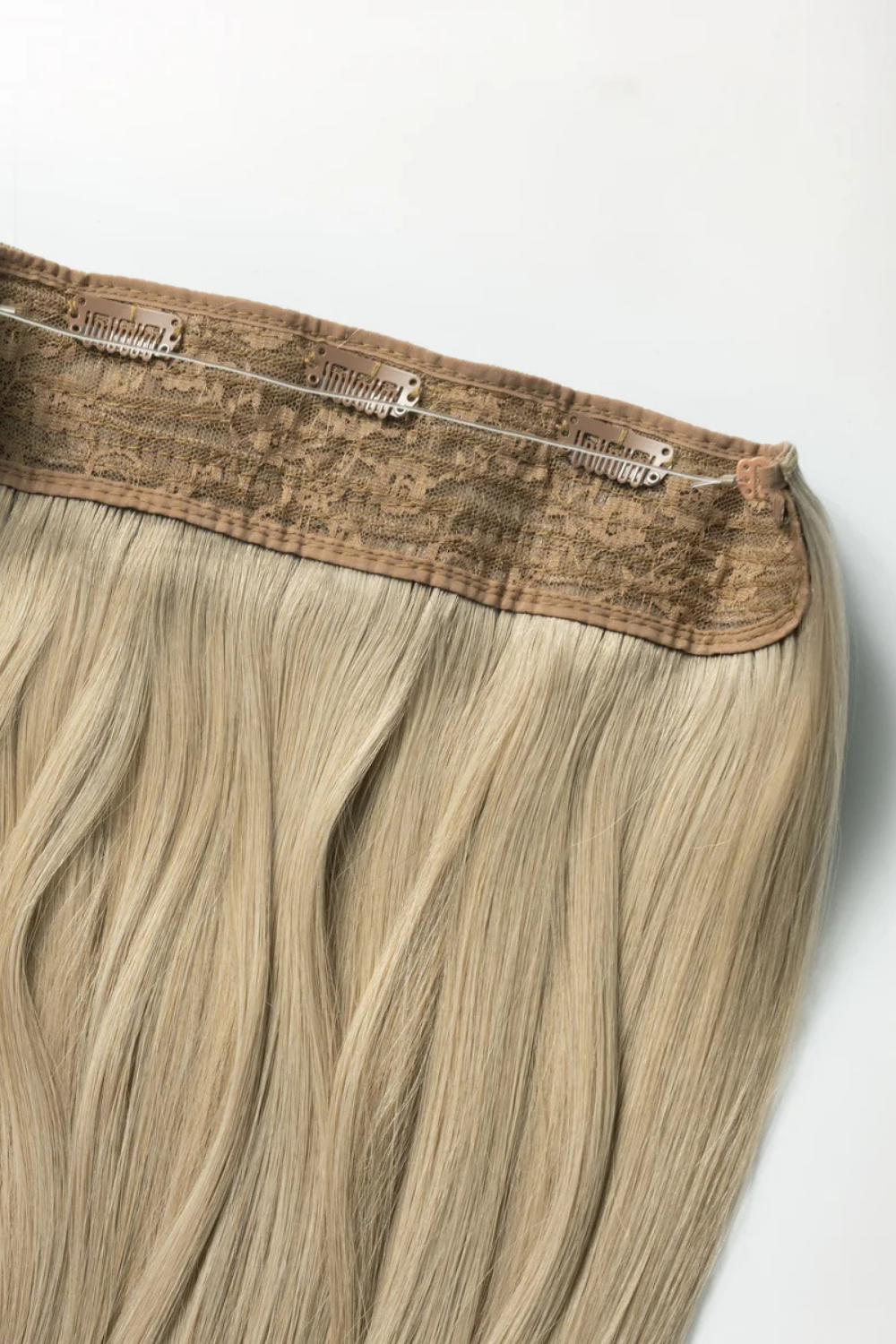 Syntetyczne Włosy Na Żyłce Halo Blond “Almond Cream"