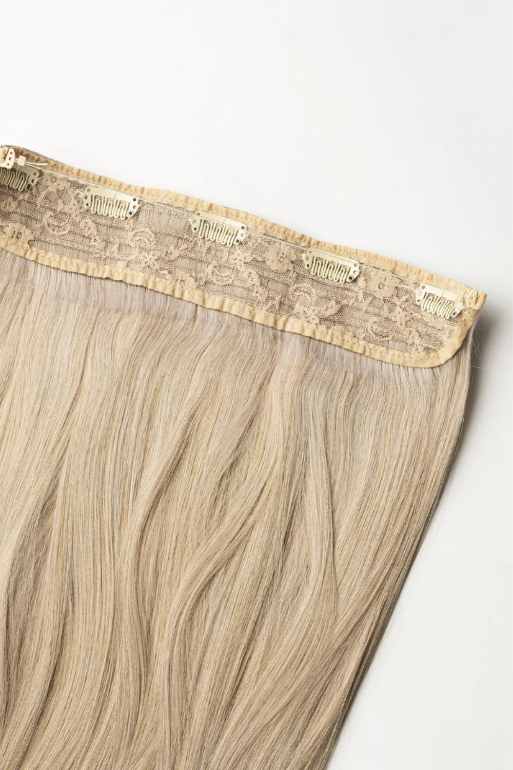 Syntetyczne Włosy Na Żyłce Halo Blond “Iced Vanilla Latte"